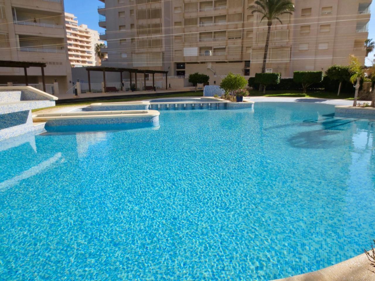 Clubrent - Apartamentos Apolo 17 Calp Extérieur photo