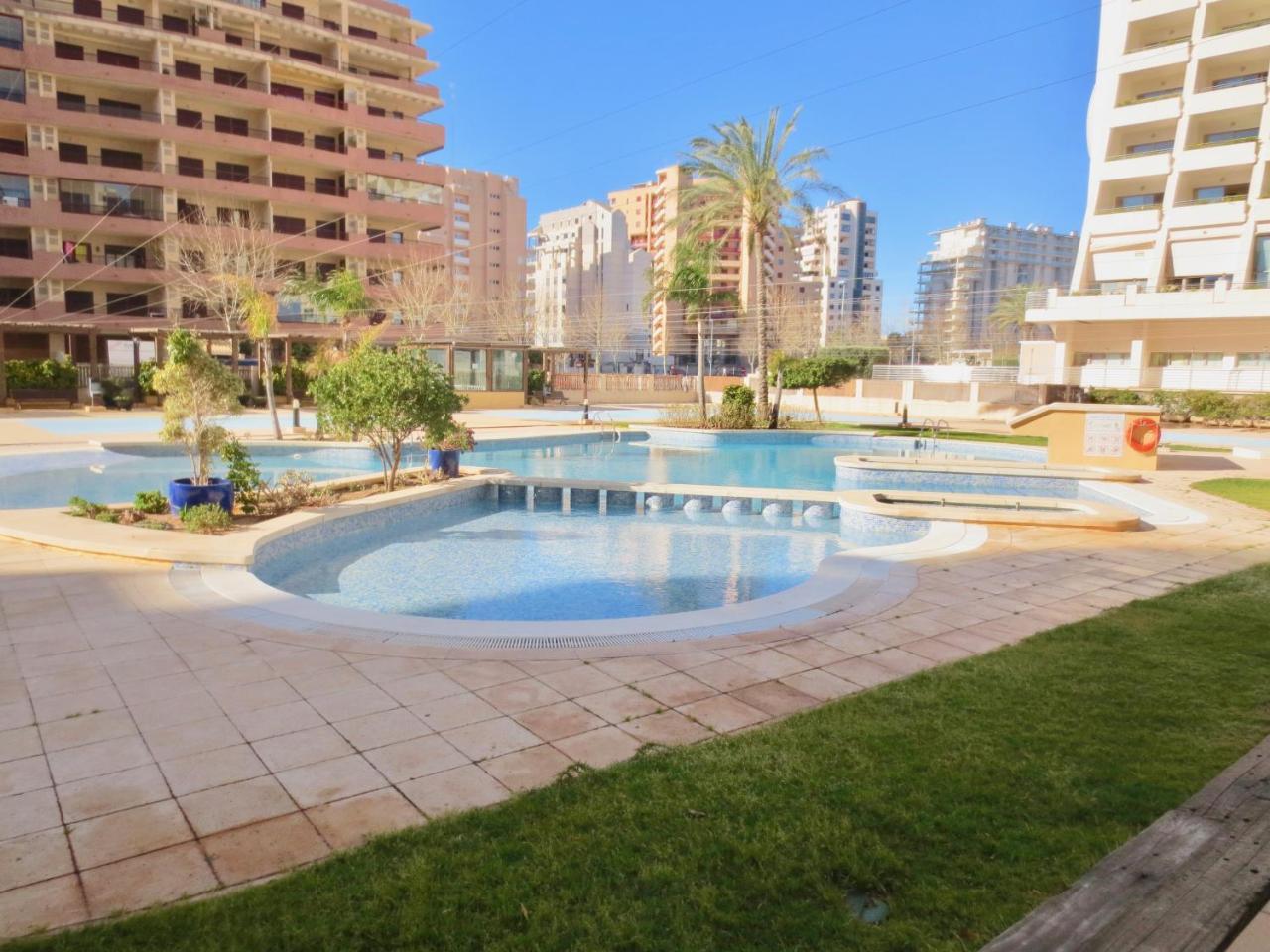 Clubrent - Apartamentos Apolo 17 Calp Extérieur photo
