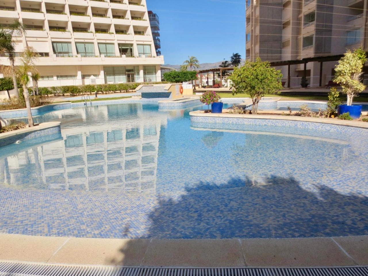 Clubrent - Apartamentos Apolo 17 Calp Extérieur photo